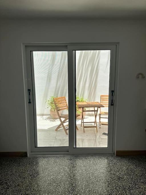 Mk City Apartment Near Dowtown Ираклио Екстериор снимка